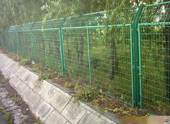 河道護欄網.jpg